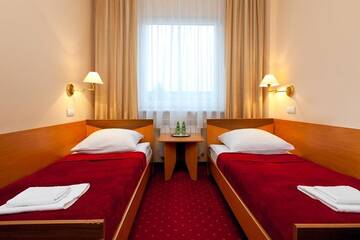 Фото номера Двухместный номер с 2 отдельными кроватями Отель Hotel Albatros г. Пшемысль 3