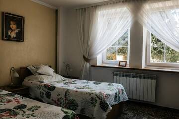 Фото номера Двухместный номер с 1 кроватью или 2 отдельными кроватями Отель Hotel Marko г. Пшемысль 7