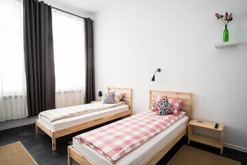 Фото номера Двухместный номер с 1 кроватью и видом на город Хостелы HOSTEL "likeHOME" г. Пшемысль 12