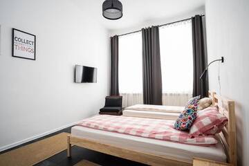 Фото номера Двухместный номер с 1 кроватью и видом на город Хостелы HOSTEL "likeHOME" г. Пшемысль 10