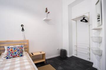 Фото номера Двухместный номер с собственным туалетом Хостелы HOSTEL "likeHOME" г. Пшемысль 14