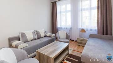 Фото номера Апартаменты - 1-й этаж Апарт-отели Apartamenty Galicja г. Пшемысль 3