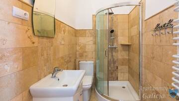 Фото номера Апартаменты - 1-й этаж Апарт-отели Apartamenty Galicja г. Пшемысль 5